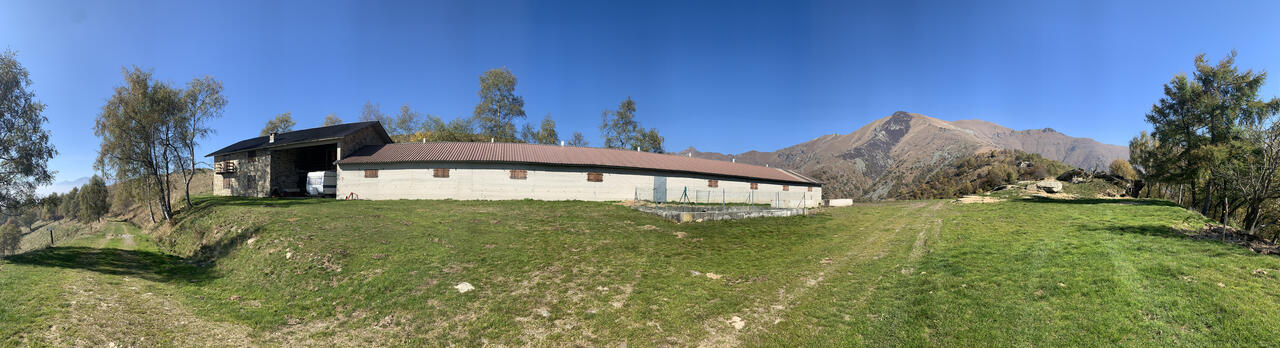 panorama da La Cialma con il monte Vaccarezza